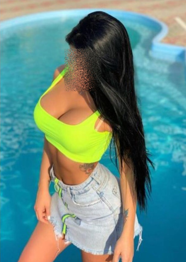 İnce Belli Seksi Tuzla Escort Bayanları